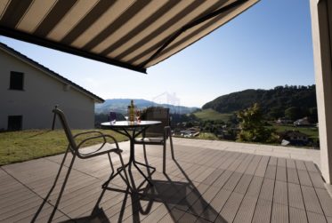 À La Roche - Une villa atypique au pied de La Berra, avec une vue splendide !